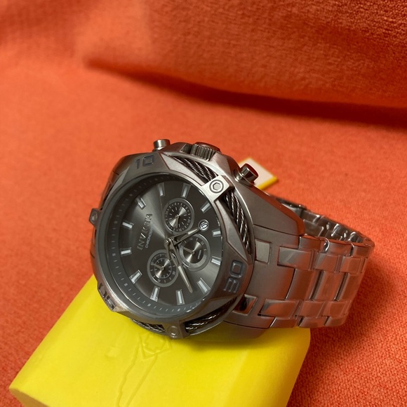 New Invicta bracelet Watch